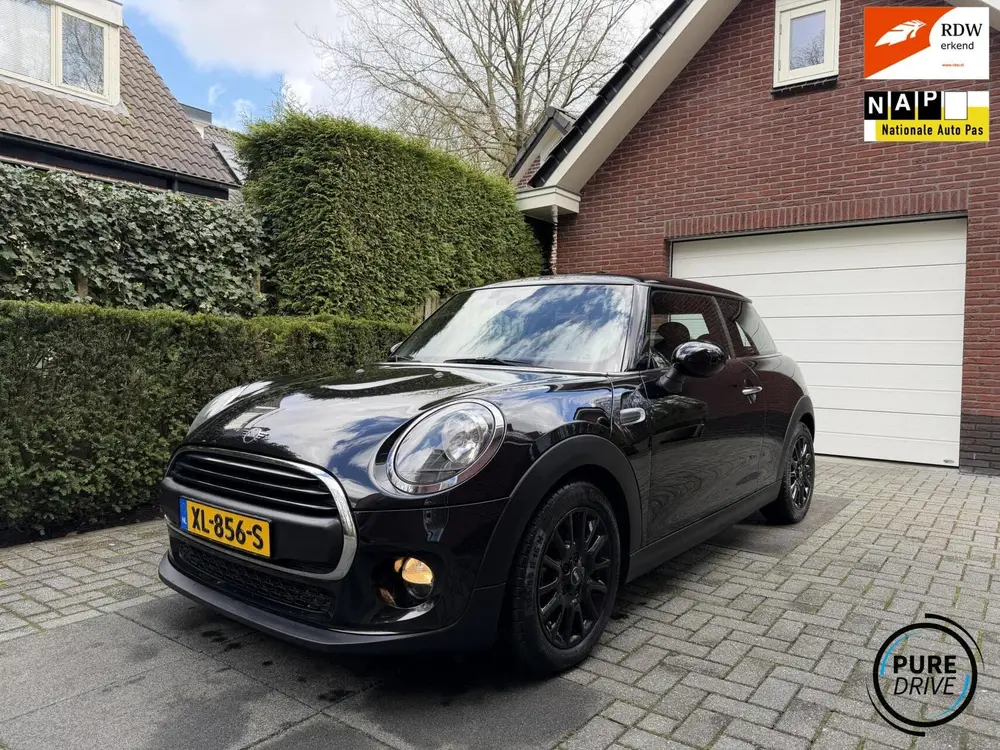 Mini One One 1.5 Black Edition uit 2019