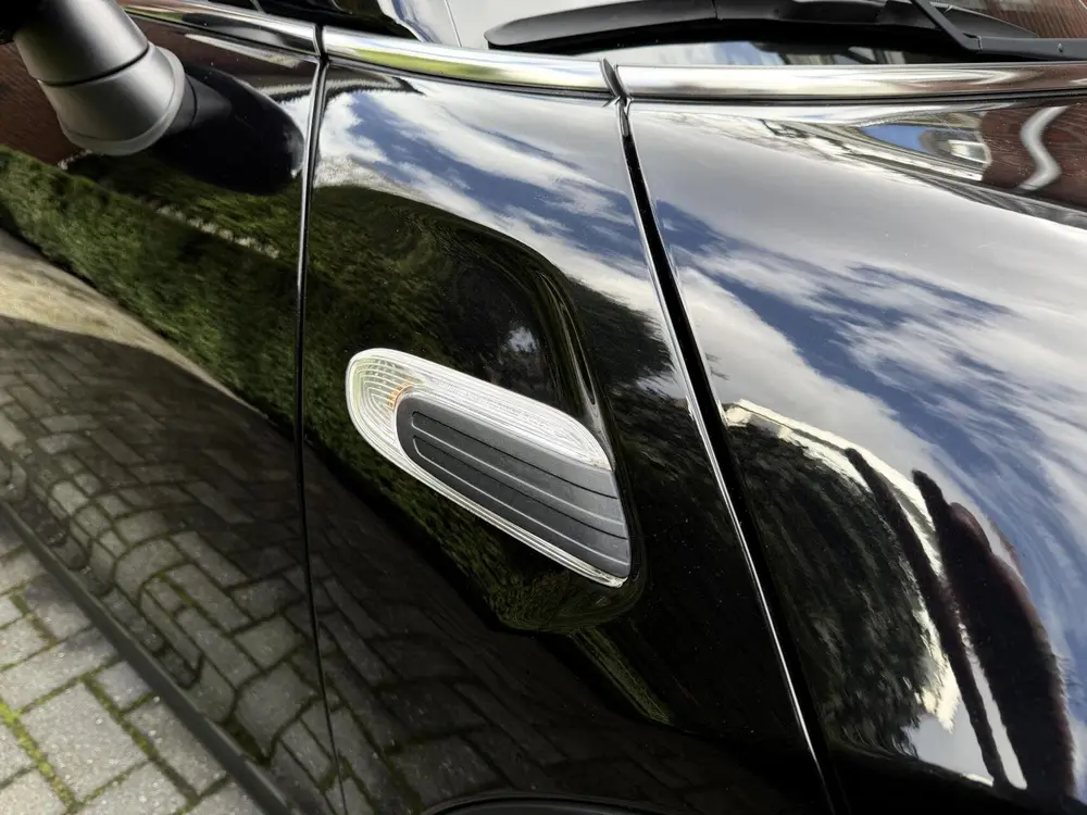 Mini One One 1.5 Black Edition uit 2019, foto 11