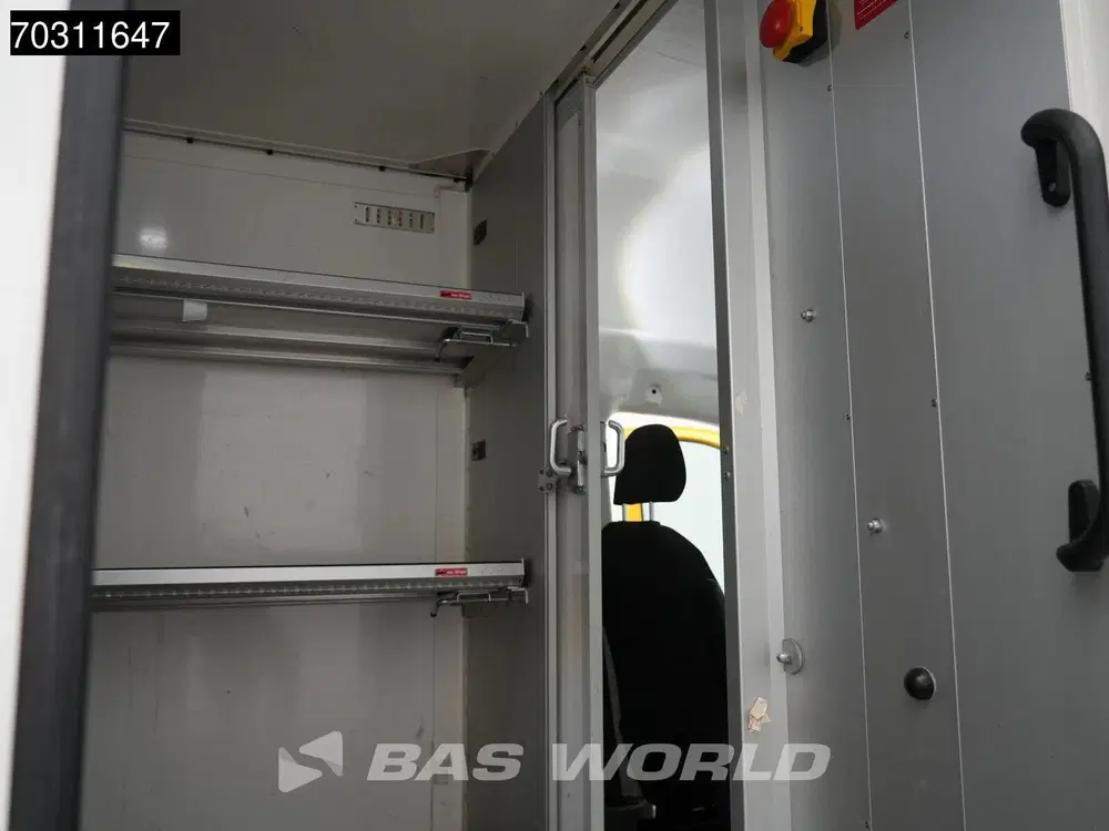 MAN TGE 433cm Bakwagen Achterdeuren Zijdeur Camera uit 2019, foto 15