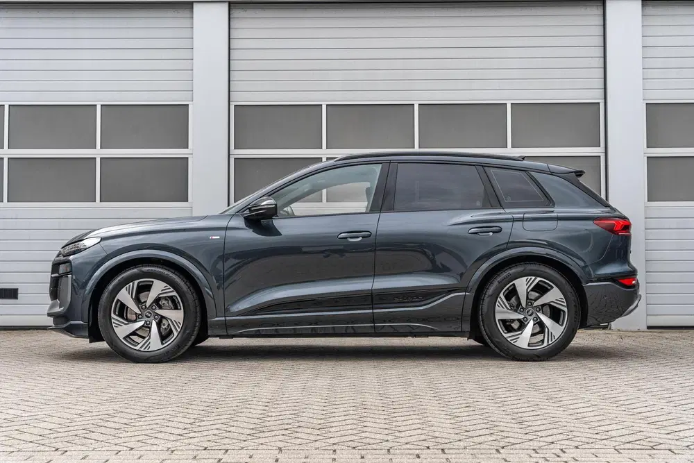 Audi Q6 e-tron 306pk Advanced edition Performance 100 kWh uit 2025, foto 12