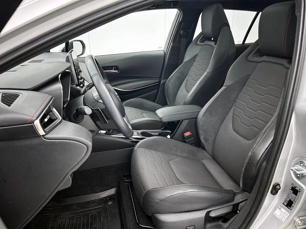 Toyota Corolla 2.0 Hybrid Executive JBL uit 2021, foto 18