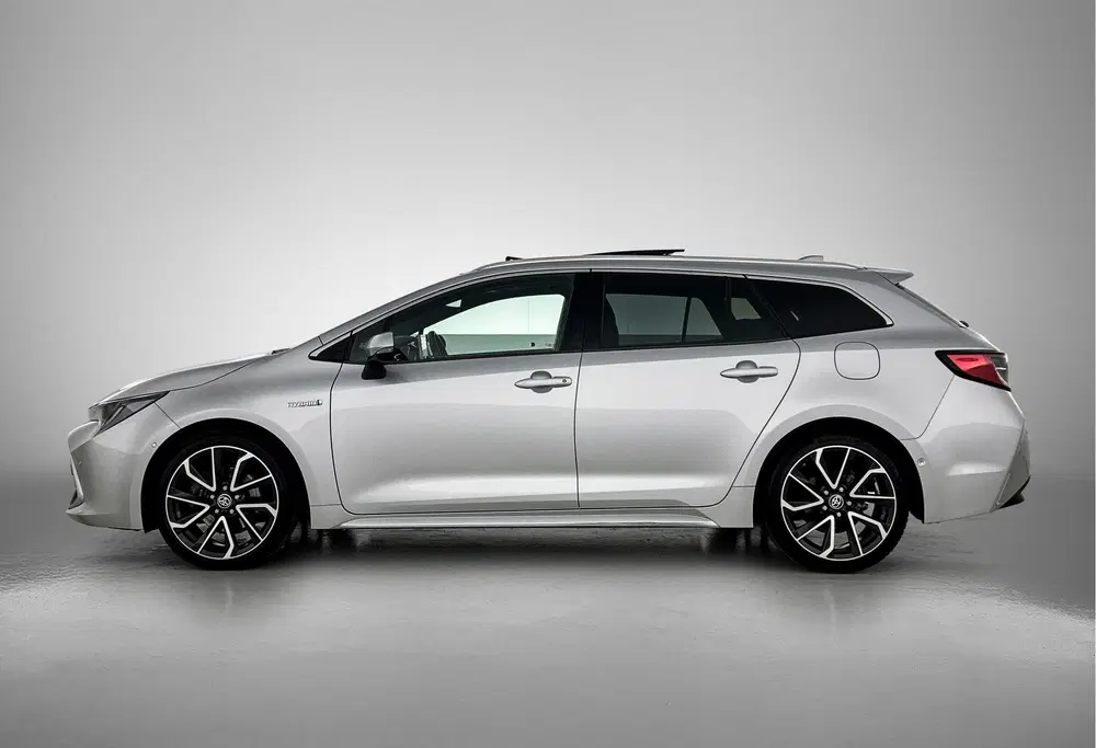 Toyota Corolla 2.0 Hybrid Executive JBL uit 2021, foto 3
