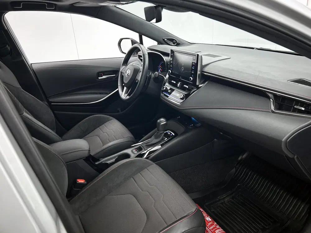 Toyota Corolla 2.0 Hybrid Executive JBL uit 2021, foto 6