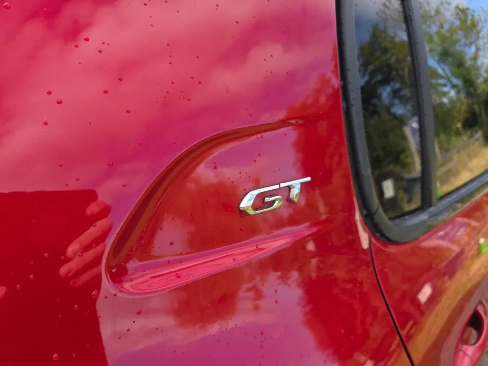 Peugeot 208 1.2 PureTech 100pk GT uit 2023, foto 13