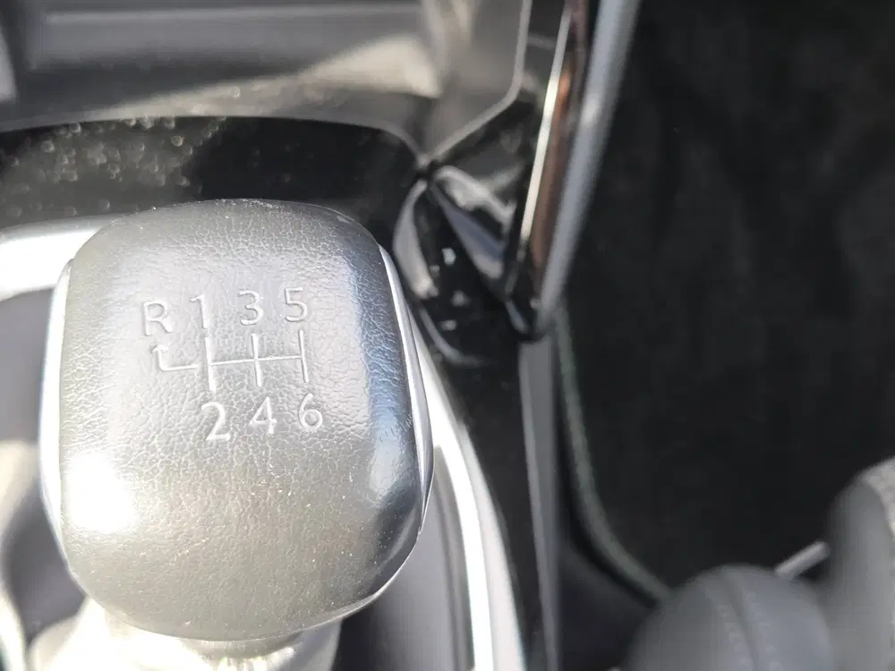 Peugeot 208 1.2 PureTech 100pk GT uit 2023, foto 19