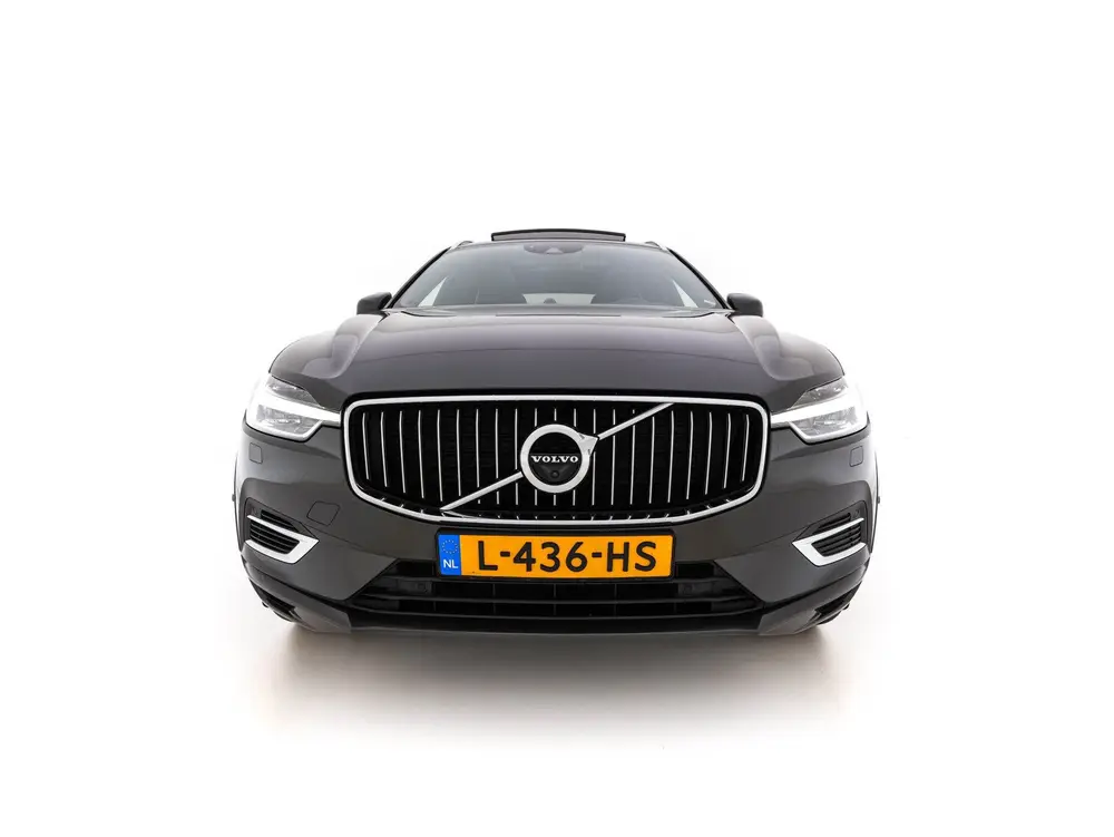Volvo XC60 2.0 T8 Twin Engine Inscription AWD (Plug-In) *PAN uit 2019, foto 2
