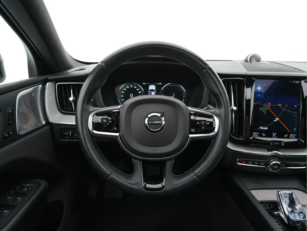 Volvo XC60 2.0 T8 Twin Engine Inscription AWD (Plug-In) *PAN uit 2019, foto 20