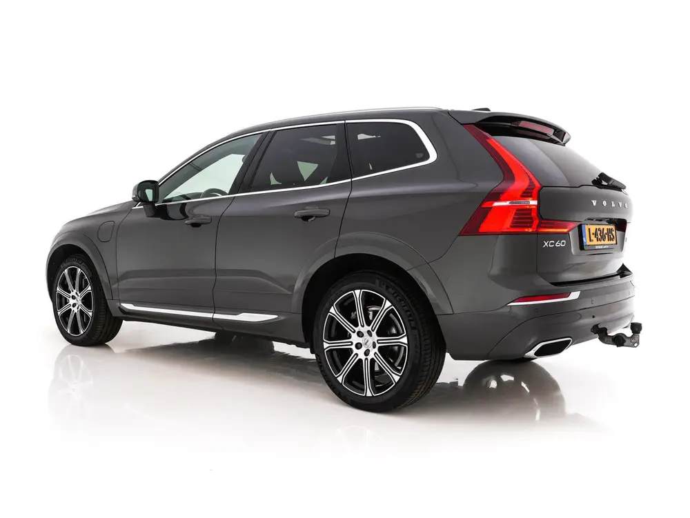 Volvo XC60 2.0 T8 Twin Engine Inscription AWD (Plug-In) *PAN uit 2019, foto 4