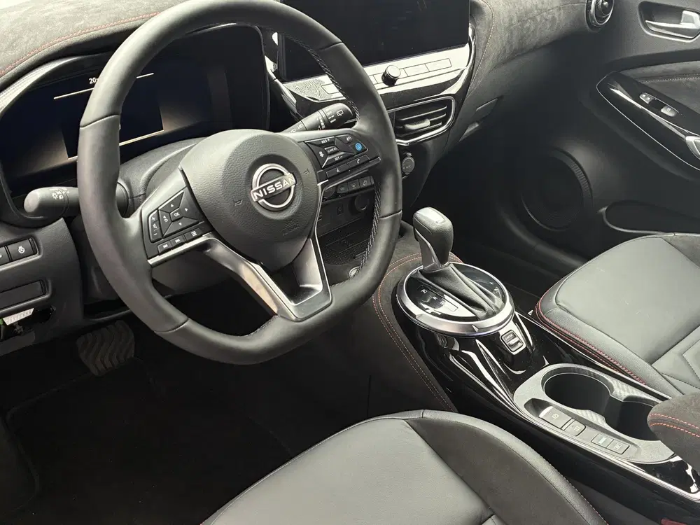 Nissan Juke 1.6 Hybrid Redline Edition NIEUW UIT VOORR uit 2026, foto 7