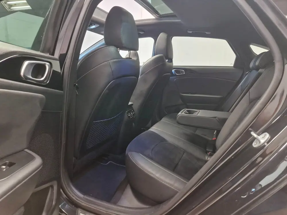 Kia ProCeed 1.4 T-GDI GT-Line PANORAMDAK AUTOMAAT VOLL uit 2019, foto 16