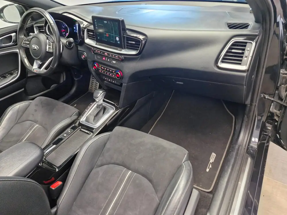 Kia ProCeed 1.4 T-GDI GT-Line PANORAMDAK AUTOMAAT VOLL uit 2019, foto 17