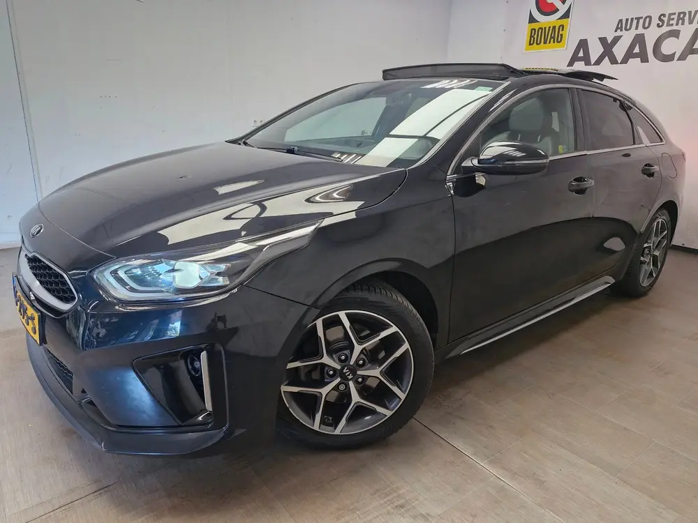 Kia ProCeed 1.4 T-GDI GT-Line PANORAMDAK AUTOMAAT VOLL uit 2019, foto 2