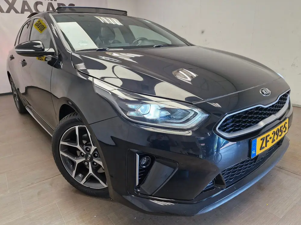 Kia ProCeed 1.4 T-GDI GT-Line PANORAMDAK AUTOMAAT VOLL uit 2019, foto 3