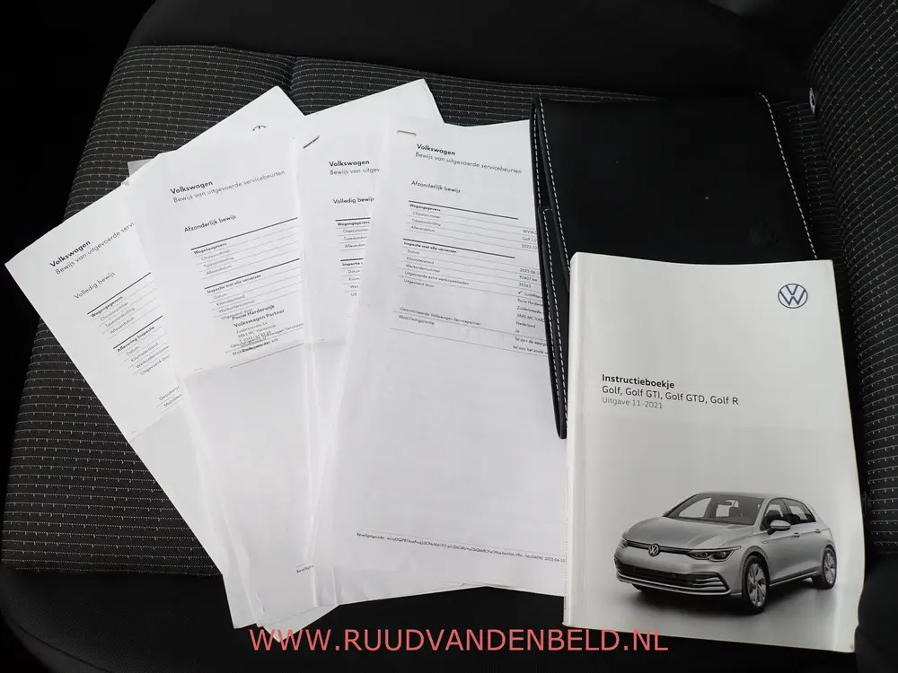 Volkswagen Golf 1.0TSI / ACC / CARPLAY / PDC / 19'' uit 2022, foto 17