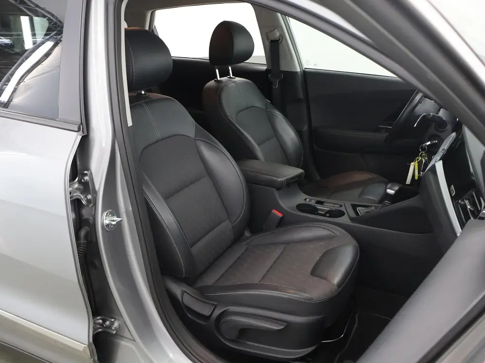 Kia Niro 1.6 GDi PHEV DynamicLine | Trekhaak | Navigatie | C uit 2019, foto 10