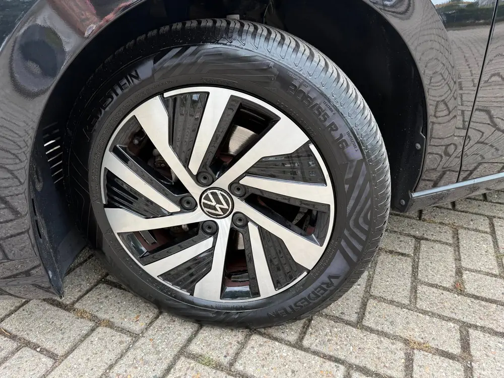 Volkswagen Golf 1.0 eTSI Life Business | Automaat | Apple Ca uit 2023, foto 4