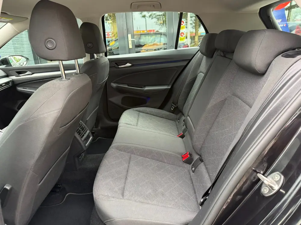 Volkswagen Golf 1.0 eTSI Life Business | Automaat | Apple Ca uit 2023, foto 7
