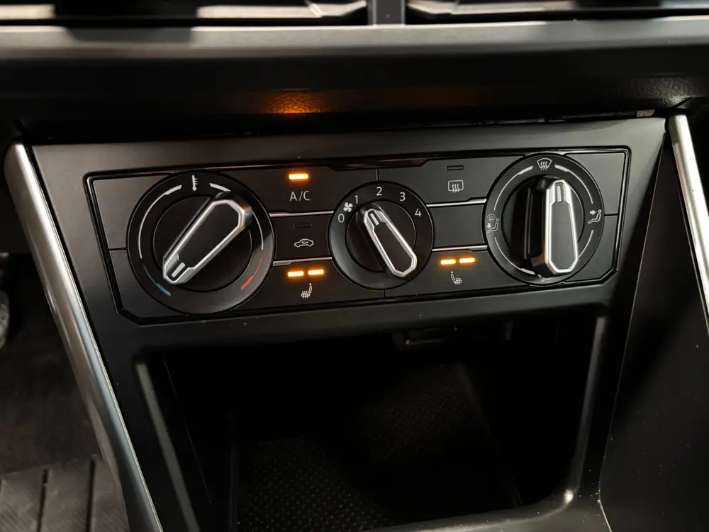 Volkswagen Taigo 1.0 TSI Life Business Virtual Cockpit/Adapt uit 2022, foto 16