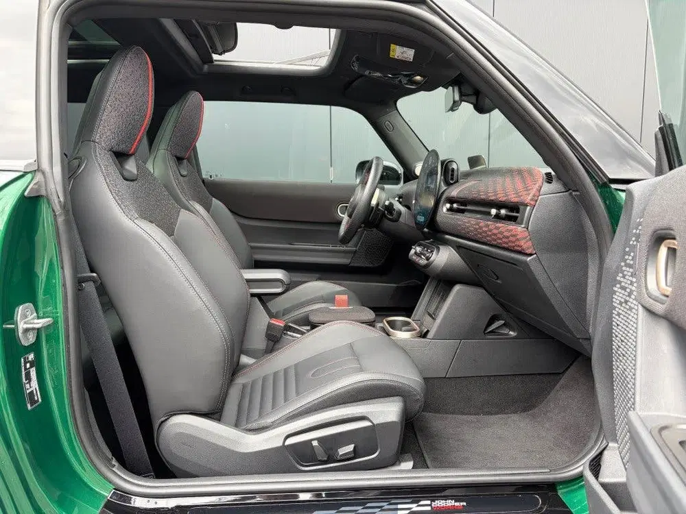 Mini Cooper S 2.0 JCW Pano ACC HUD Camera H uit 2024, foto 3