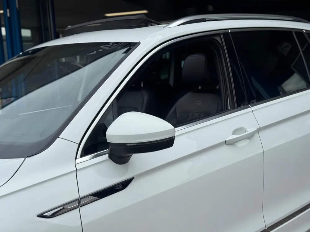 Volkswagen Tiguan 2.0 TSI 4Motion R-LINE 2021 AUT PANO NAP! uit 2021, foto 20