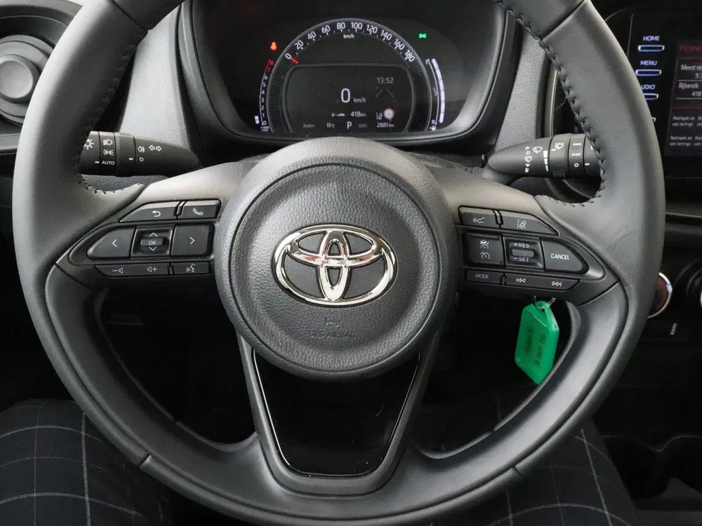 Toyota Aygo X 1.0 VVT-i S-CVT play uit 2022, foto 4