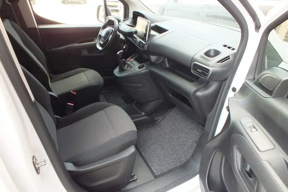Peugeot Partner 1.5 BlueHDI Premium Navi Trekhaak uit 2020, foto 9