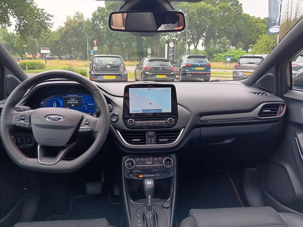 Ford Puma 1.0 EcoBoost Hybrid ST-Line XAutomaat uit 2022, foto 2