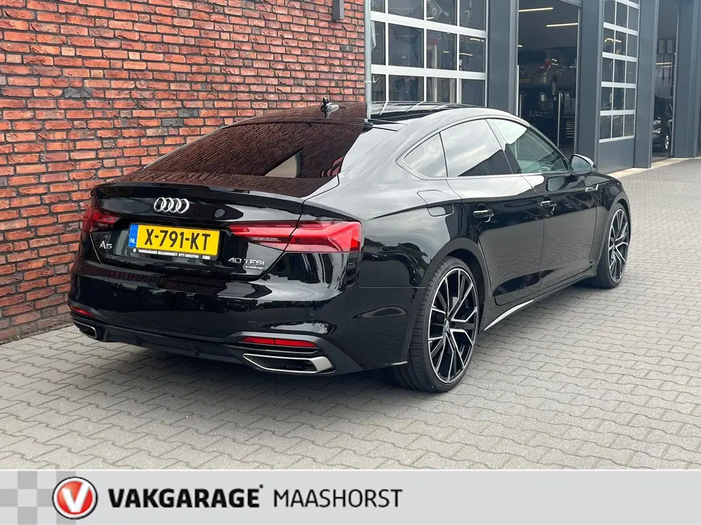 Audi A5 40 TFSI quattro S edition AchteruitrijCam uit 2023, foto 5