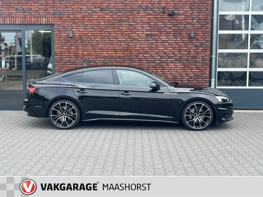 Audi A5 40 TFSI quattro S edition AchteruitrijCam uit 2023, foto 6