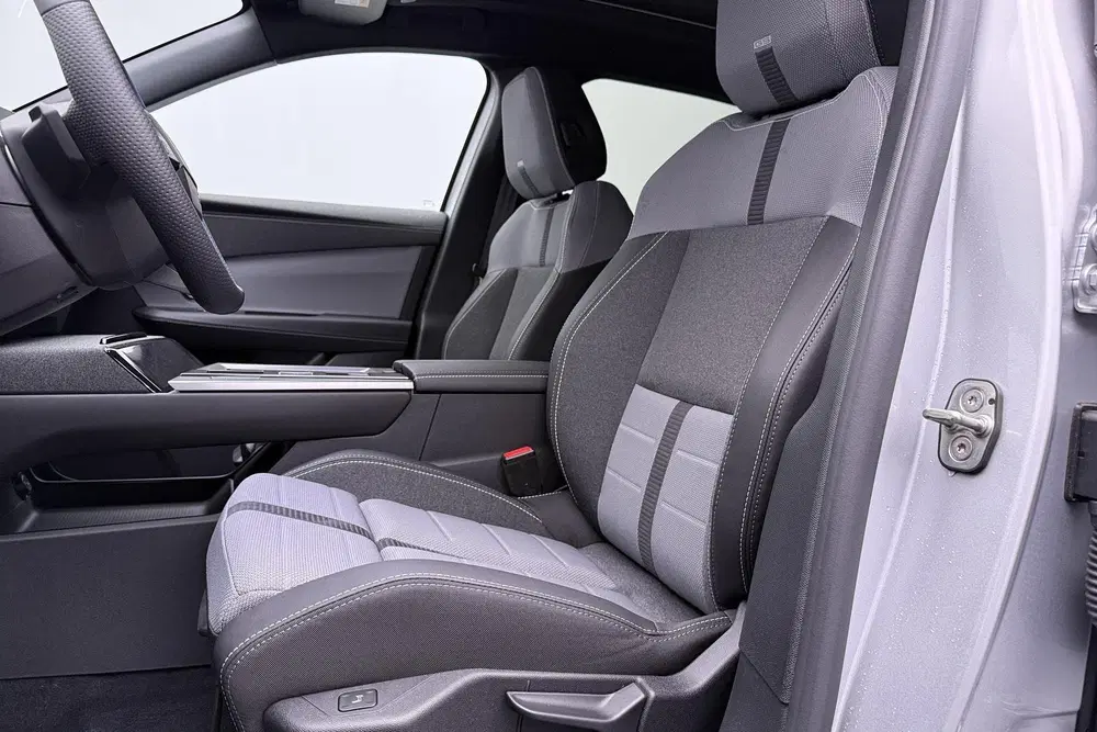 Opel Grandland GS 73 kWh uit 2026, foto 10