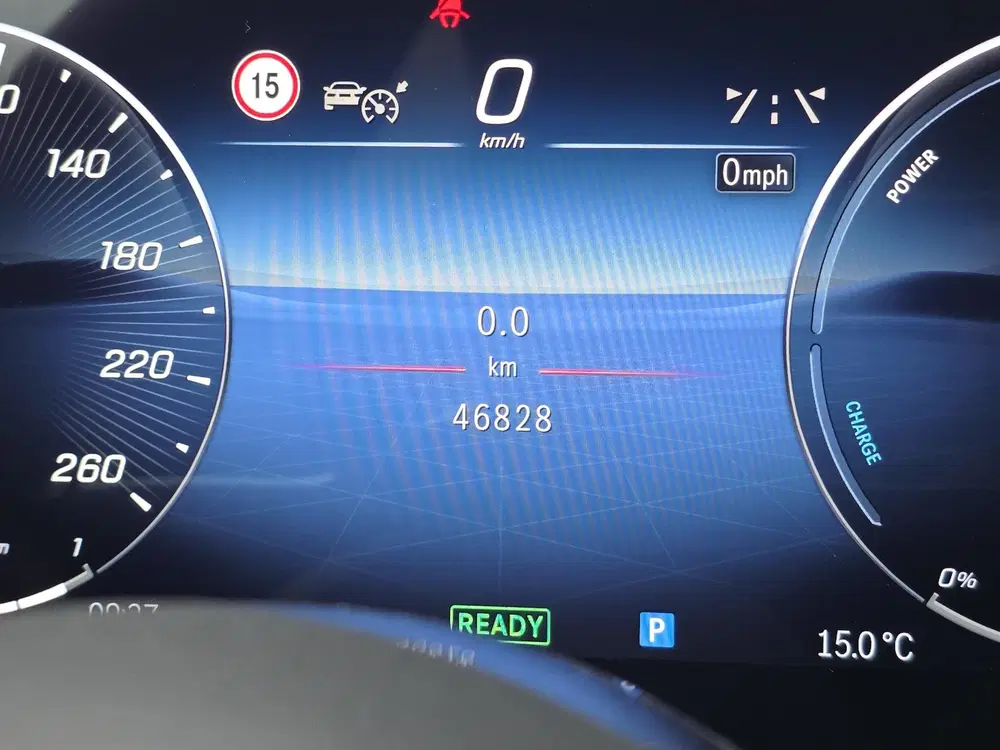 Mercedes-Benz C-Klasse 300 e Luxury Line uit 2024, foto 9