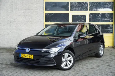 Volkswagen Golf 1.0 TSI Life BJ2021 Lmv 16" | Led V+A | Pdc uit 2021