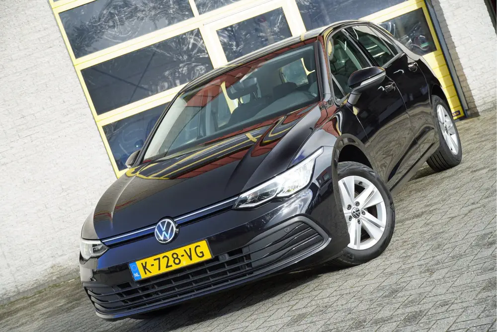 Volkswagen Golf 1.0 TSI Life BJ2021 Lmv 16" | Led V+A | Pdc uit 2021, foto 6