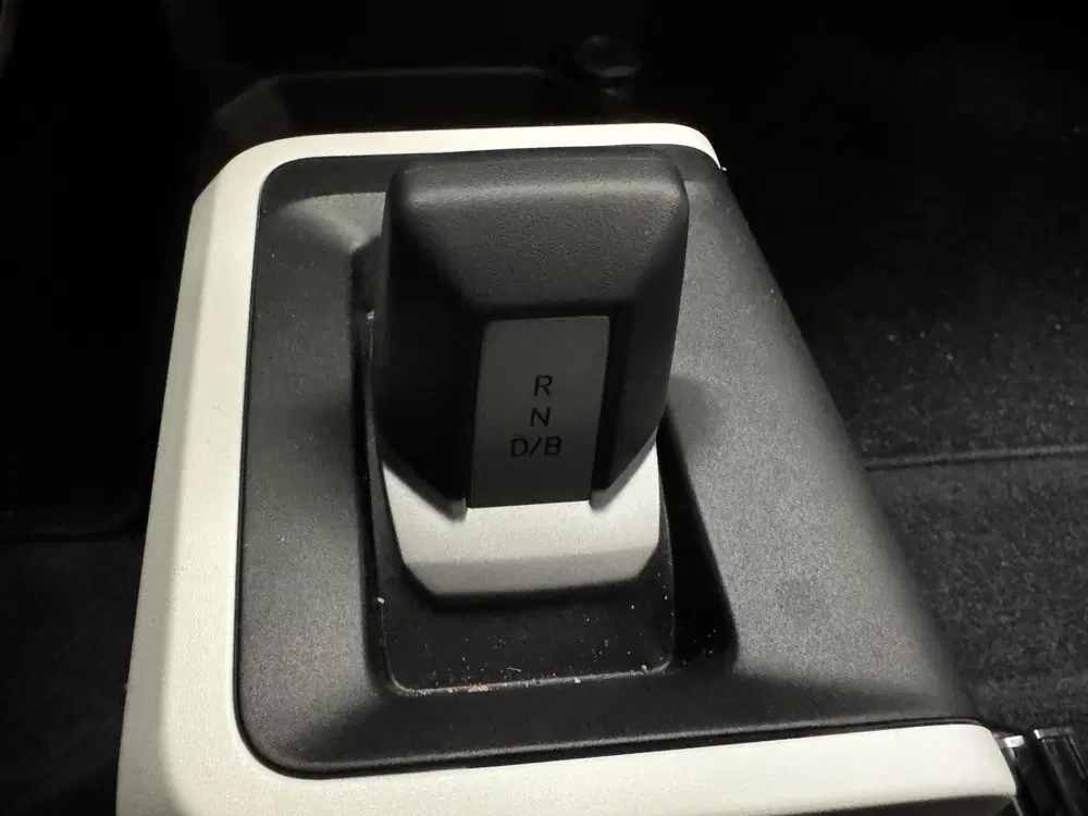 Dacia Spring Extreme 100 27 uit 2026, foto 12