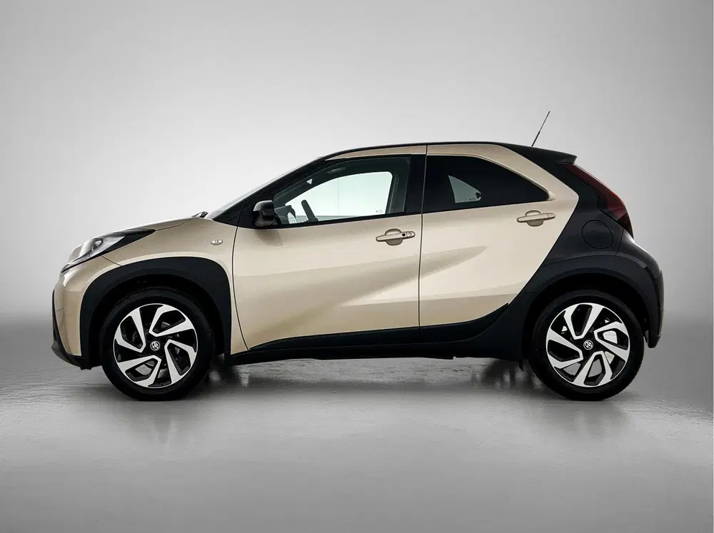 Toyota Aygo X 1.0 VVT-i S-CVT Pulse + uit 2025, foto 3