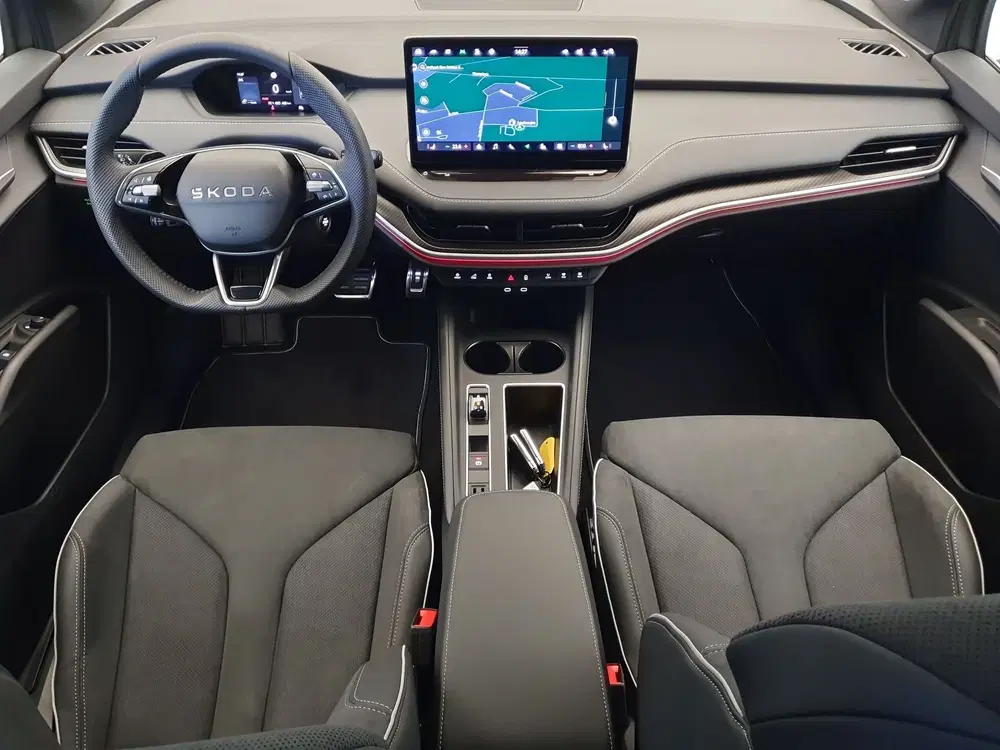 Skoda Elroq 85 Sportline 286pk 1800kg trekgewicht Wegk uit 2026, foto 3