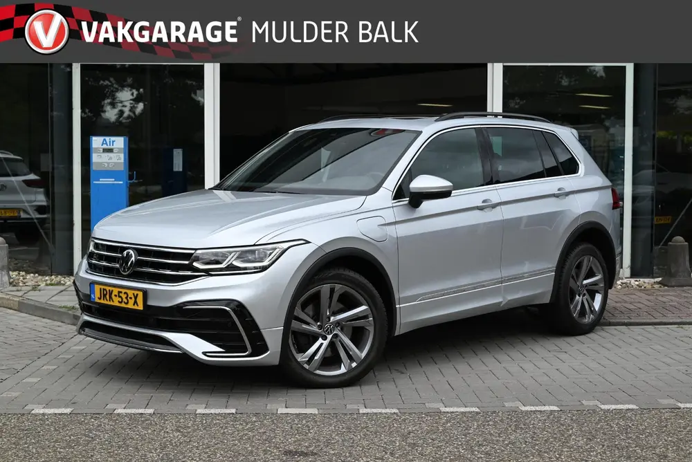 Volkswagen Tiguan 1.4 TSI eHybrid R-Line Business+ | SOH 95. uit 2022