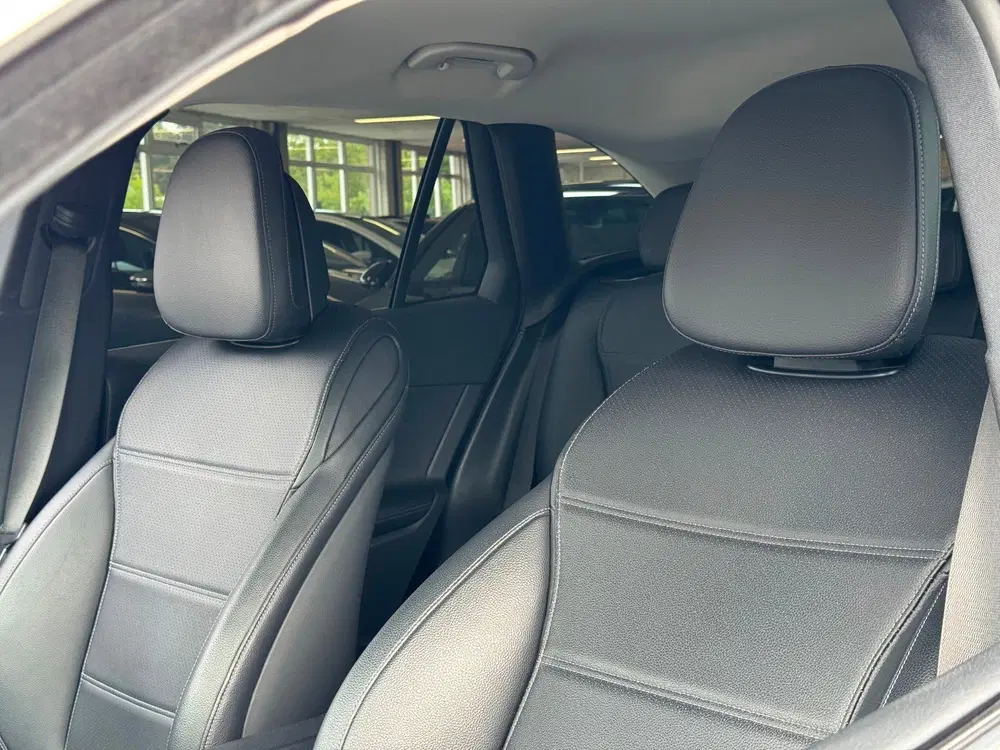 Mercedes-Benz GLC 300e 4MATIC Business Line 2023 NAP uit 2023, foto 17
