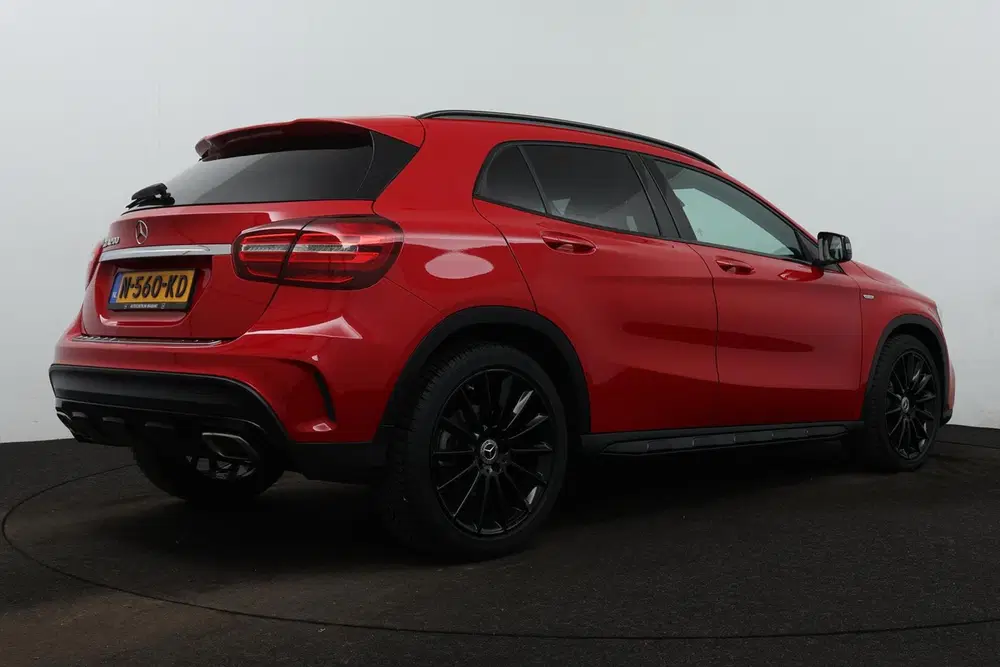 Mercedes-Benz GLA 200 Premium Plus AMG-Line (Dealer o uit 2020, foto 11