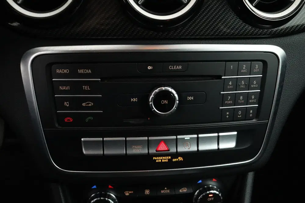 Mercedes-Benz GLA 200 Premium Plus AMG-Line (Dealer o uit 2020, foto 12
