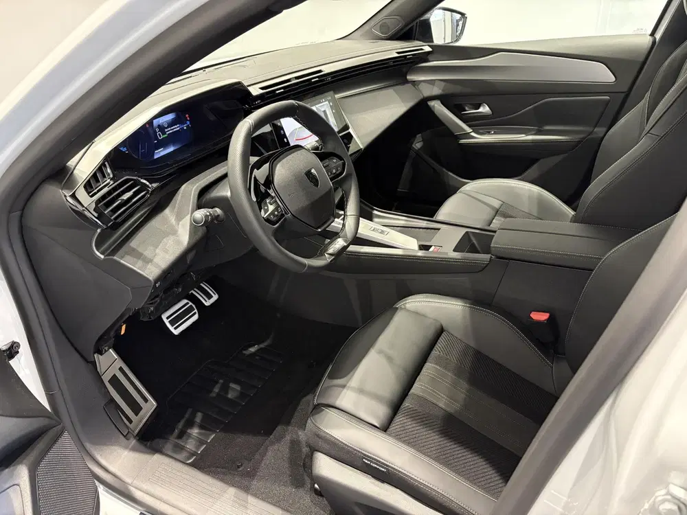 Peugeot 308 GT Avantage EV 54 kWh l Voorraad model l D uit 2025, foto 10