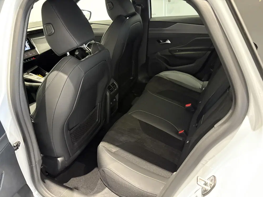 Peugeot 308 GT Avantage EV 54 kWh l Voorraad model l D uit 2025, foto 7