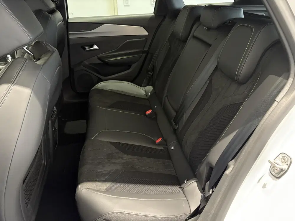 Peugeot 308 GT Avantage EV 54 kWh l Voorraad model l D uit 2025, foto 8