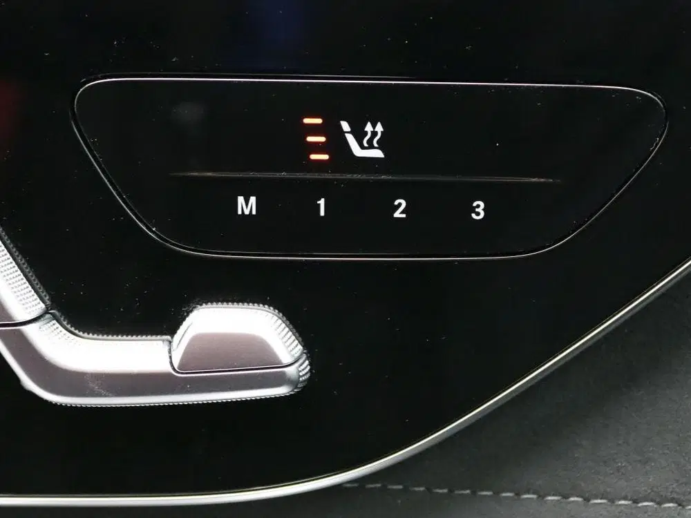 Mercedes-Benz EQE 300 Sport Edition 89 kWh uit 2024, foto 3