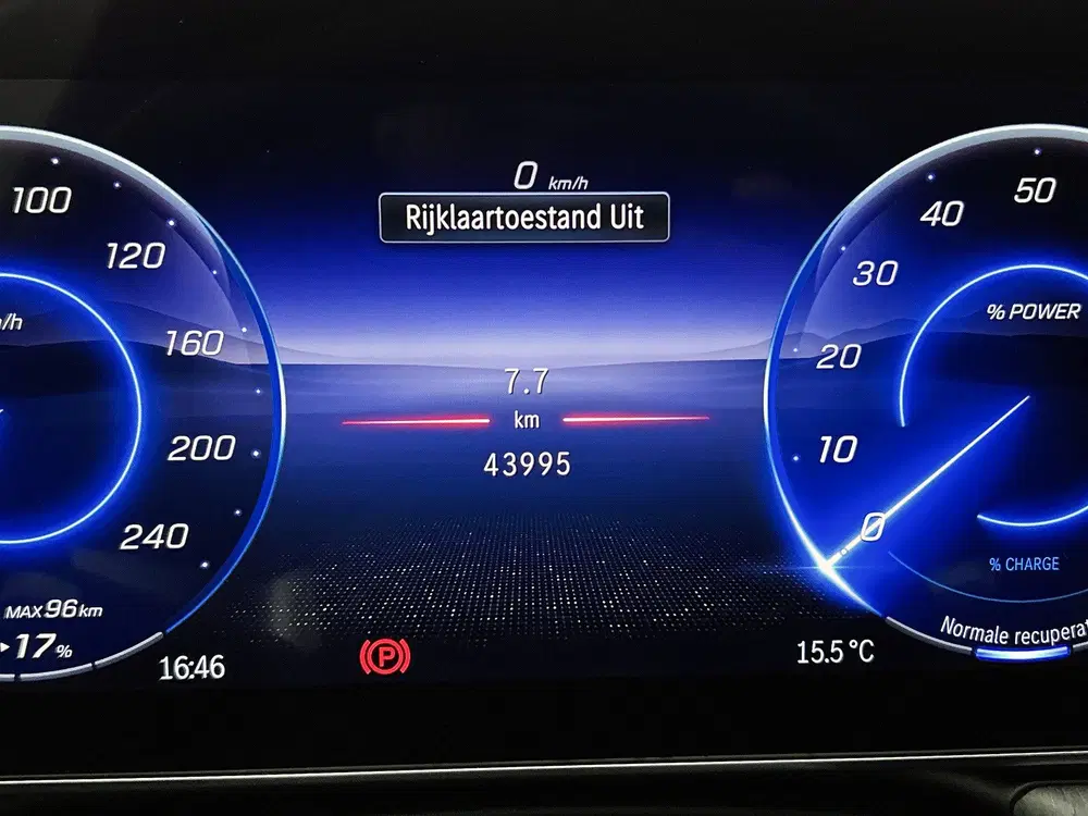 Mercedes-Benz EQE 300 Sport Edition 89 kWh uit 2024, foto 6