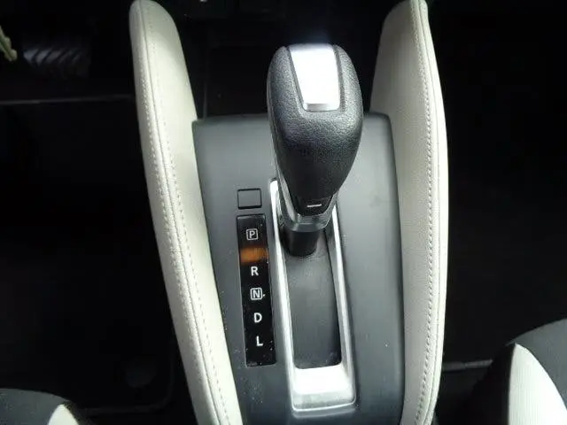 Nissan Micra 1.0 IG-T 100pk N-Connecta Automaat Clima Cam. uit 2019, foto 12