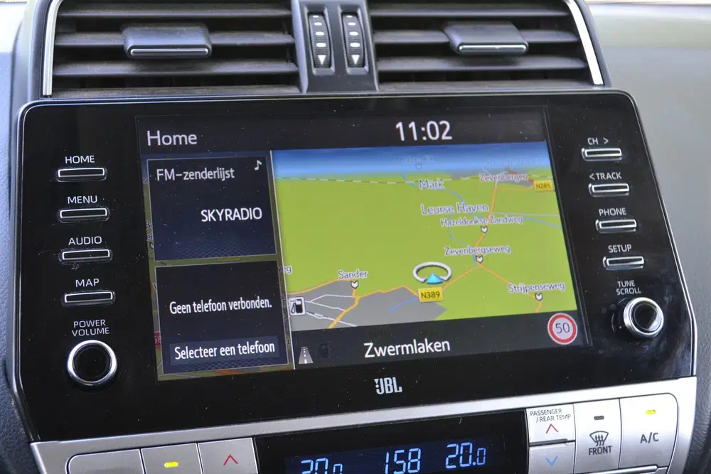 Toyota Land Cruiser 2.8 D-4D-F Professional Window Van uit 2022, foto 14
