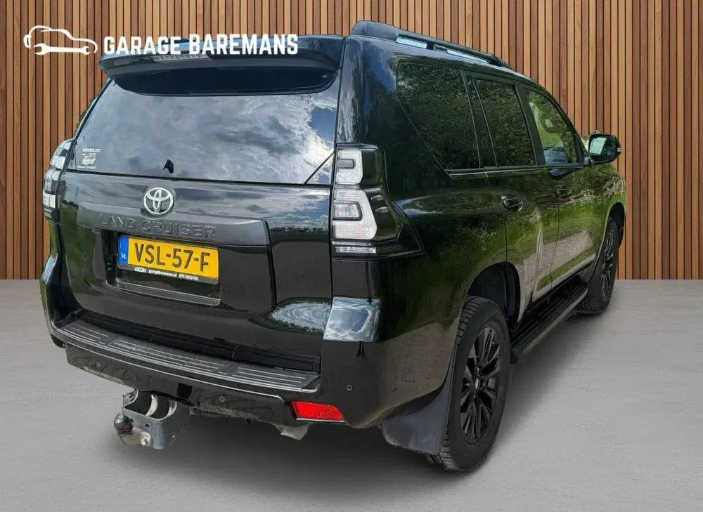 Toyota Land Cruiser 2.8 D-4D-F Professional Window Van uit 2022, foto 7