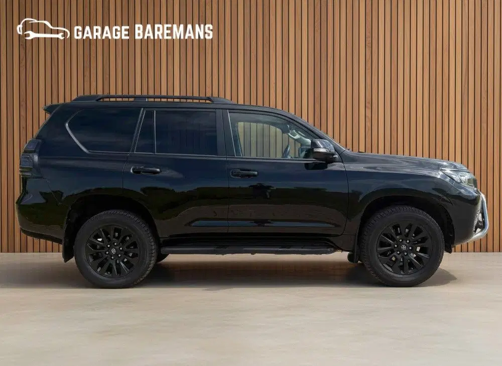 Toyota Land Cruiser 2.8 D-4D-F Professional Window Van uit 2022, foto 8