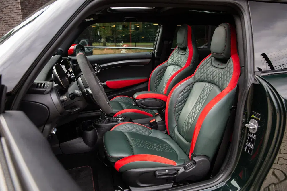 Mini John Cooper Works 2.0 John Cooper Works 231PK uit 2021, foto 4